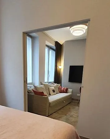 Pink Maison Centro Piazza Diaz Duomo Apartment *